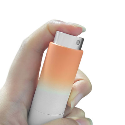 23.5 * 95mm زجاجات البلاستيك رش العطور 10ml زجاجة العطور صديقة للبيئة